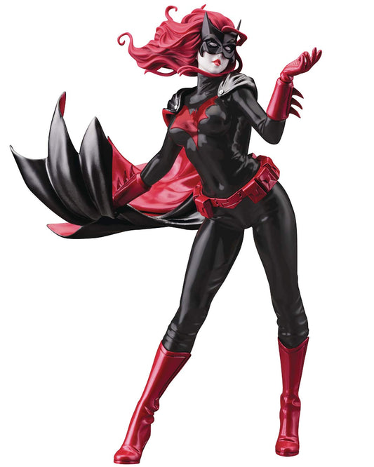 DC Comics Batwoman (2nd Edition) Bishoujo Statue, Multicolor