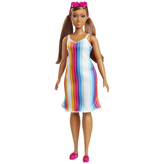 Barbie Loves The Ocean Beach-Themed Doll (11.5-inch Curvy Brunette), Made from Recycled Plastics, Wearing Fashion & Accessories, Gift for 3 to 7 Year Olds