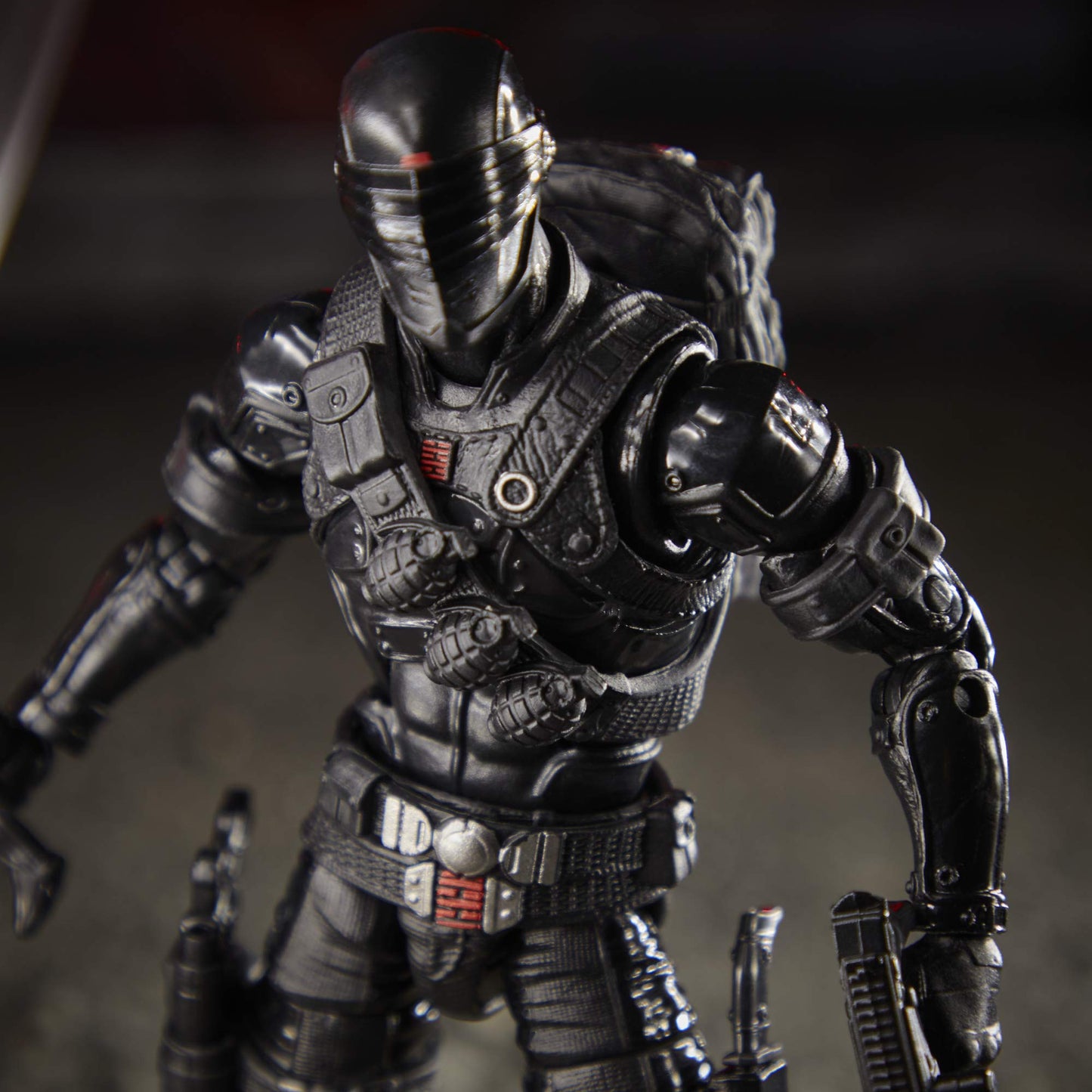 G.I. Joe Classified Series Snake Eyes Action Figure 02 Collectible Premium Toy with Multiple Accessories 6-Inch Scale with Custom Package Art