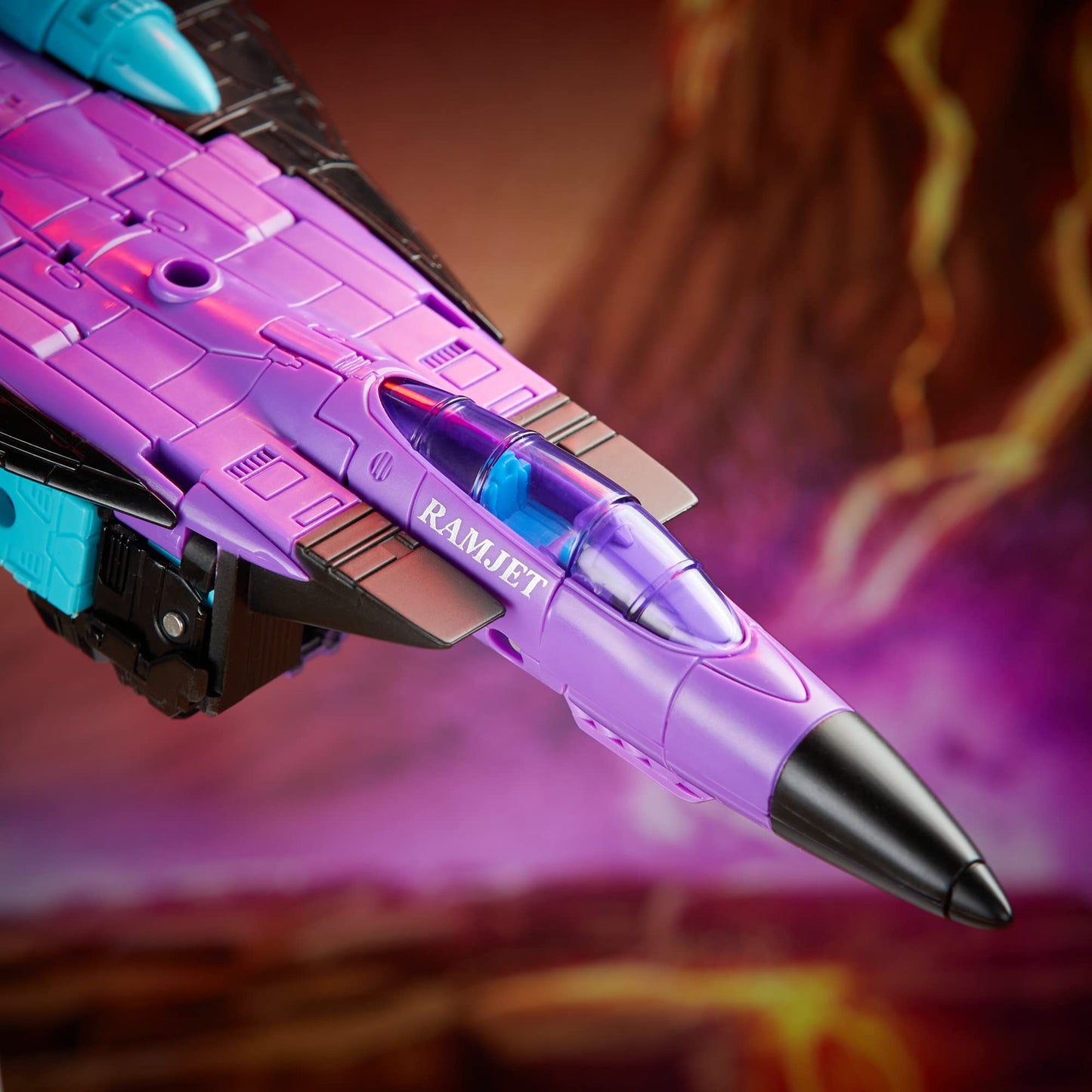 Transformers Generations Selects Voyager G2 Ramjet - Exclusive