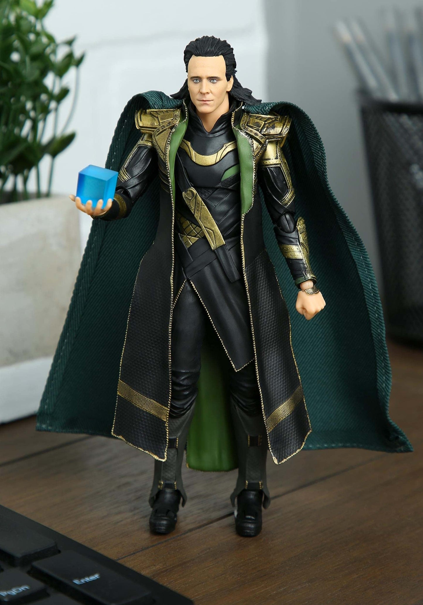 Tamashii Nations S.H.Figuarts - Loki (Avengers) Avengers, Bandai Spirits S.H.Figuarts Figure