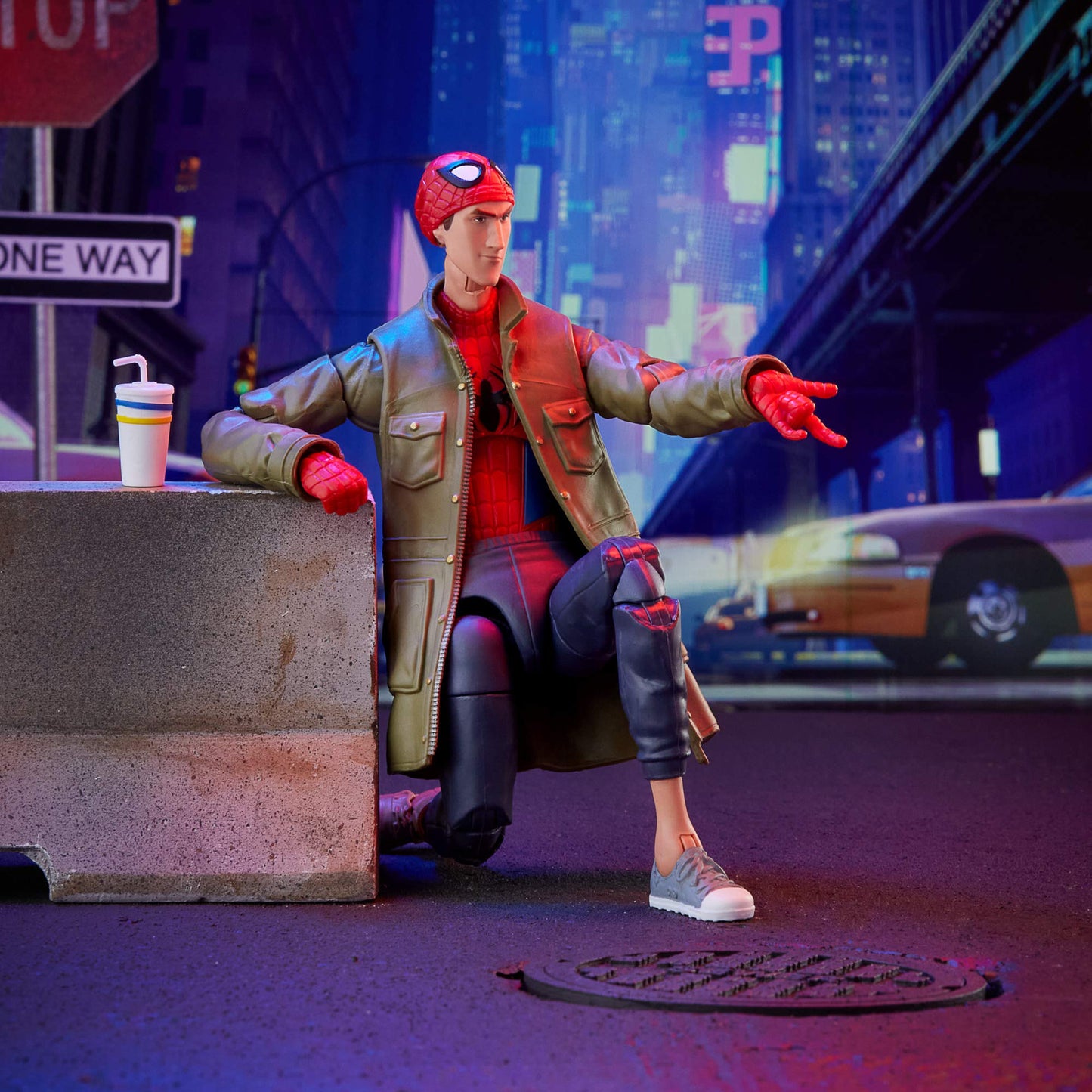 Spider-Man Hasbro Marvel Legends Series Into The Spider-Verse Peter B. Parker 6-inch Collectible Action Figure Toy for Kids Age 4 and Up